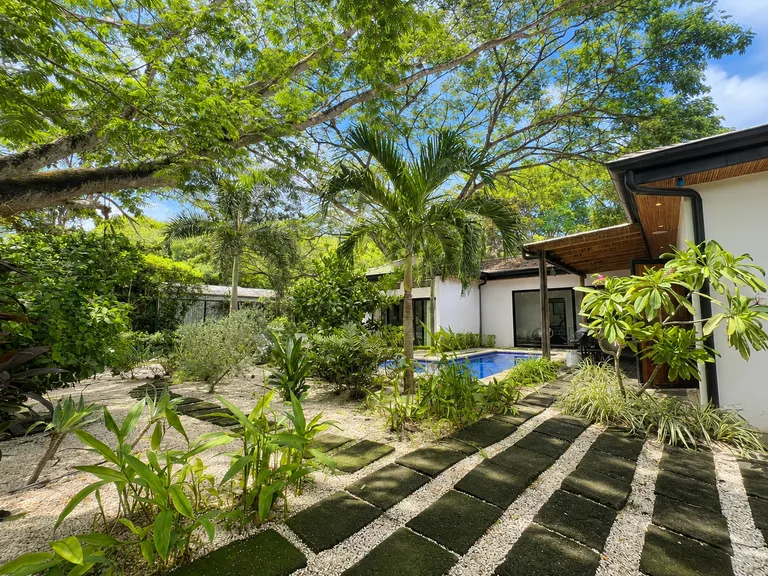 3 Bed Single Family Homes For Sale in Tamarindo, photo 21