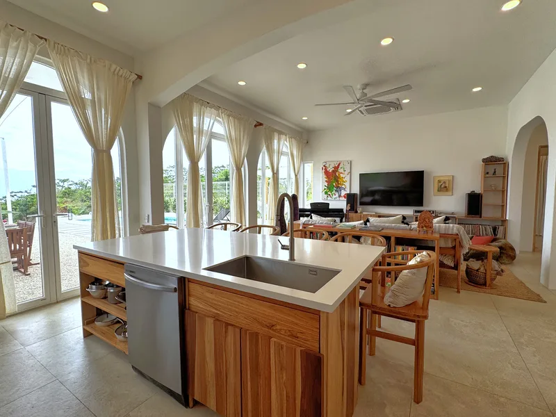 4 Bed Single Family Homes For Sale in Marbella, photo 7