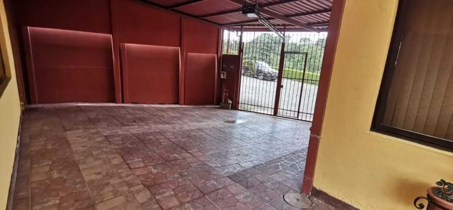 DOS CASAS EN VENTA EN EL CARMEN DE GUADALUPE RAH 23117 - Venta en Goicoechea, photo 6