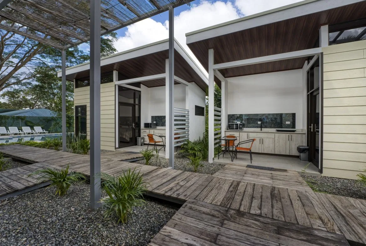 BRAND NEW BUNGALOWS IN UVITA – PRIME LOCATION | 5 BEDROOMS – 5 BATHS | 0.12 ACRES, photo 6