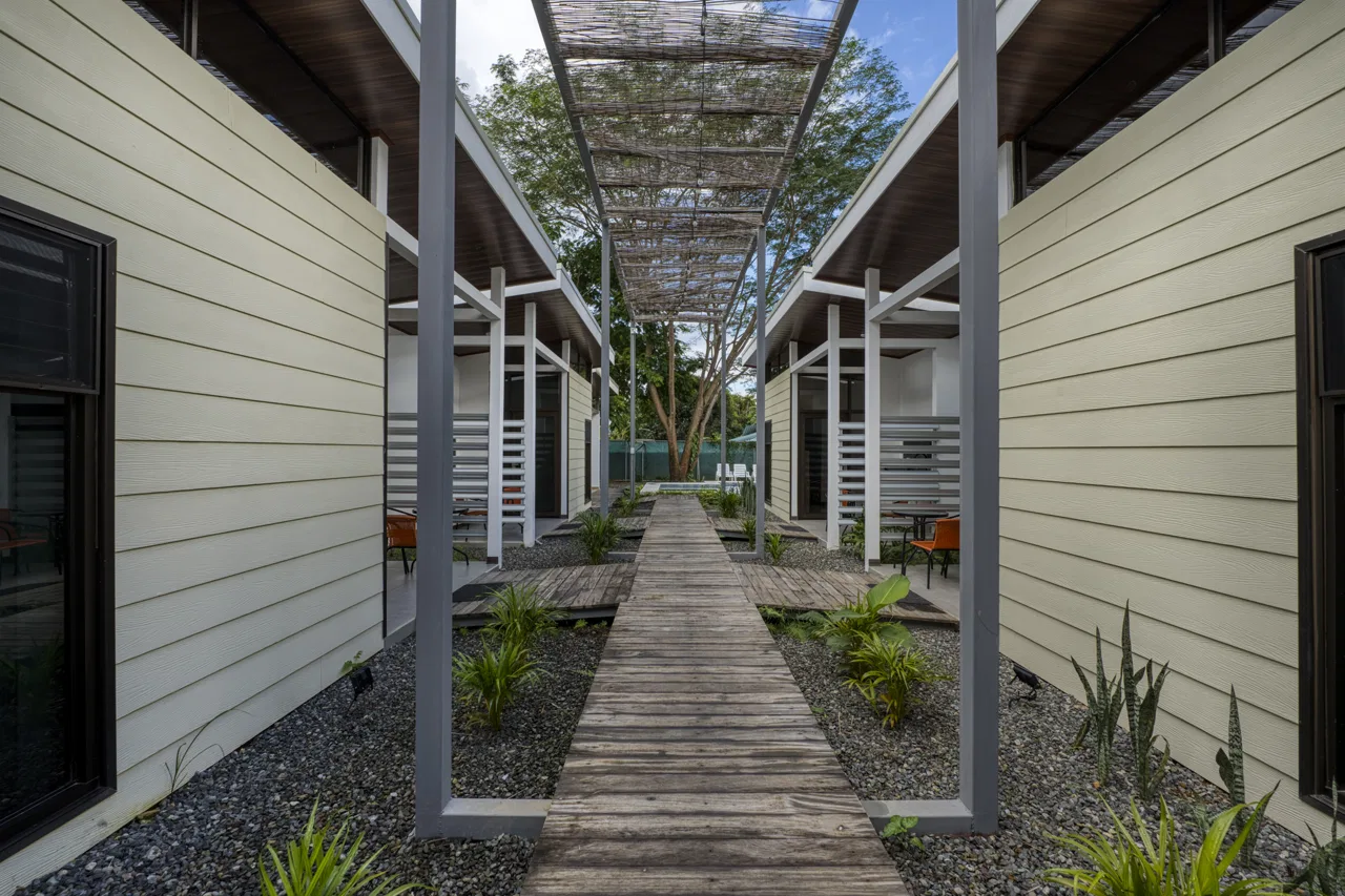 BRAND NEW BUNGALOWS IN UVITA – PRIME LOCATION | 5 BEDROOMS – 5 BATHS | 0.12 ACRES, photo 7