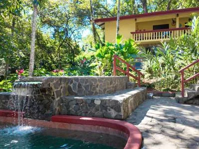 Condominio Flutterby: el exclusivo refugio en la selva tropical de Manuel Antonio