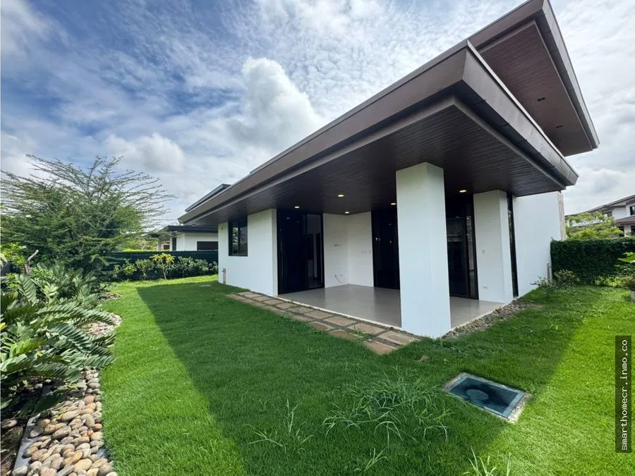 ALQUILER DE CASA EN GUÁCIMA