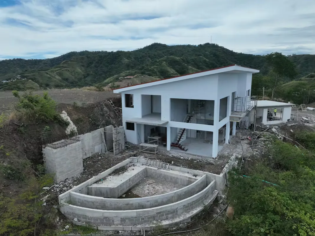 Discover this stunning residence, now nearing completion, within Coco Bay Estates, Playas del Coco: a modern home with 5 ensuite bedrooms, designed for those seeking spacious living, ..., photo 2