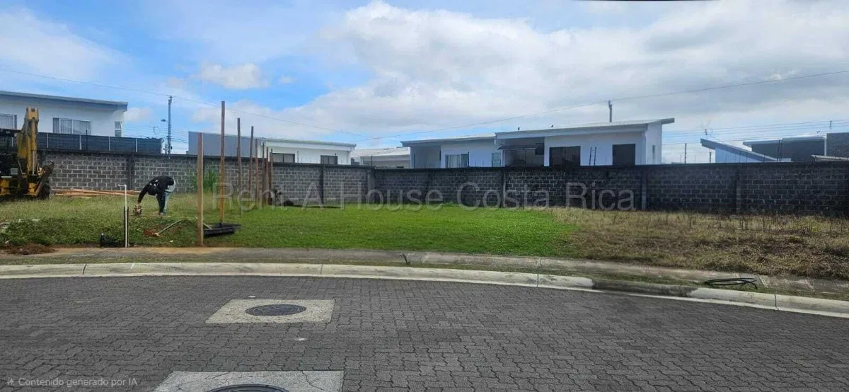 Venta lote plano en condominio con amenidades y alta plusvalía #26-2244 GS - Venta en Tibás