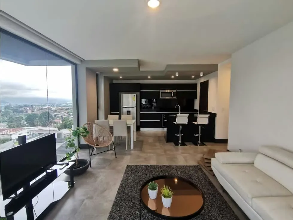 Este apartamento se encuentra en un piso 5, con una bella vista al oeste., photo 7