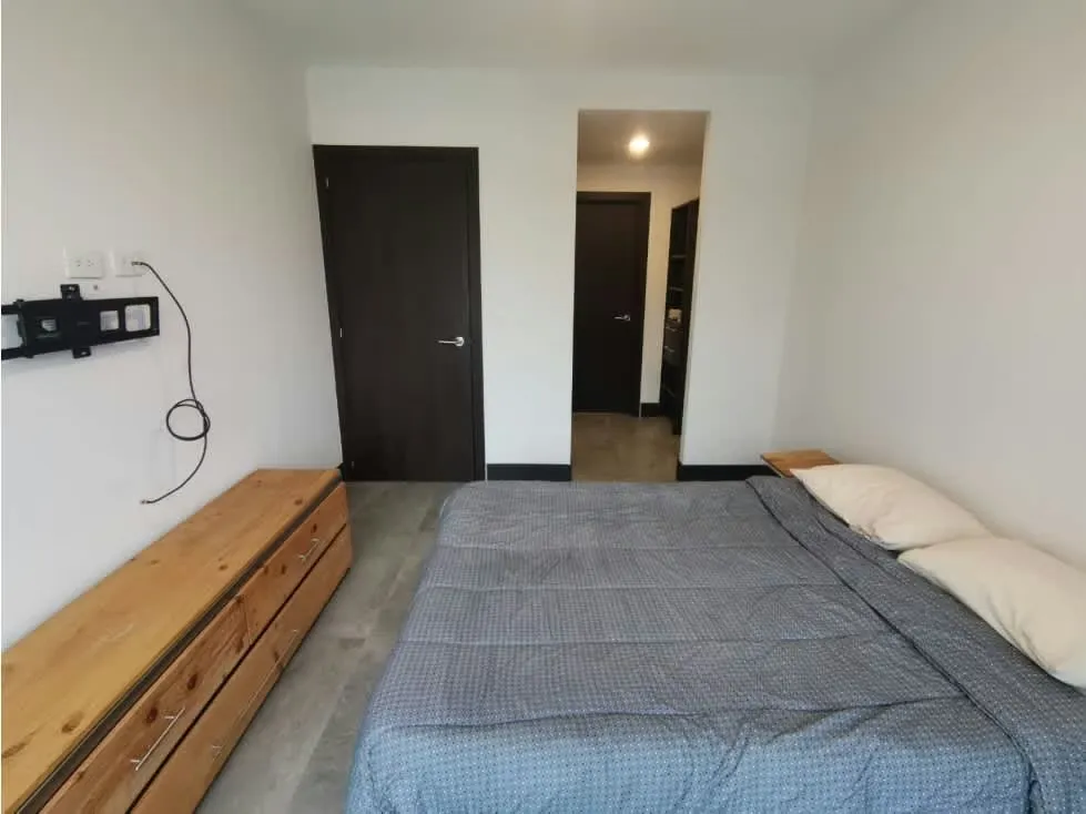 Este apartamento se encuentra en un piso 5, con una bella vista al oeste., photo 8