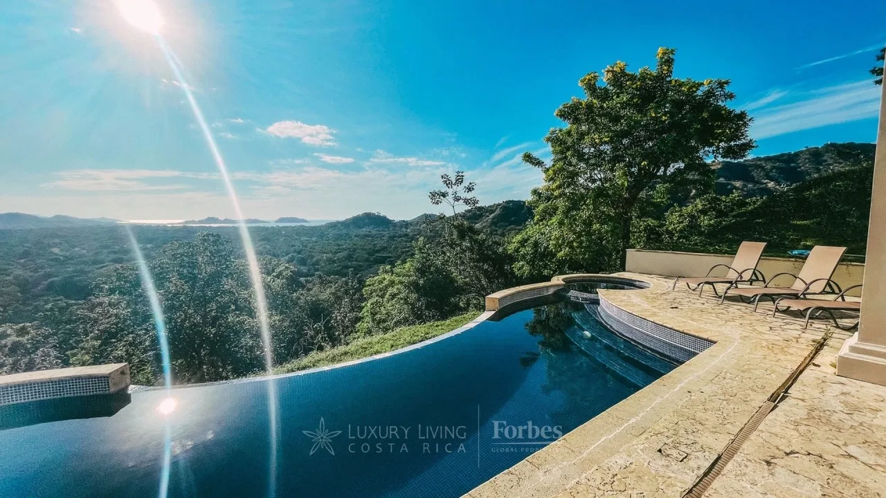 House of the Promise, Flamingo Views - Playa Potrero