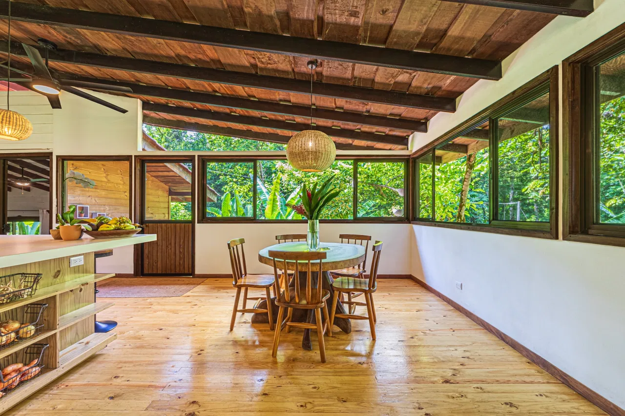 PROPERTY WITH A PRINCIPAL HOUSE AND GUEST HOUSE IN THE MIDDLE OF THE JUNGLE, IN OJOCHAL – 3 ACRES, photo 13