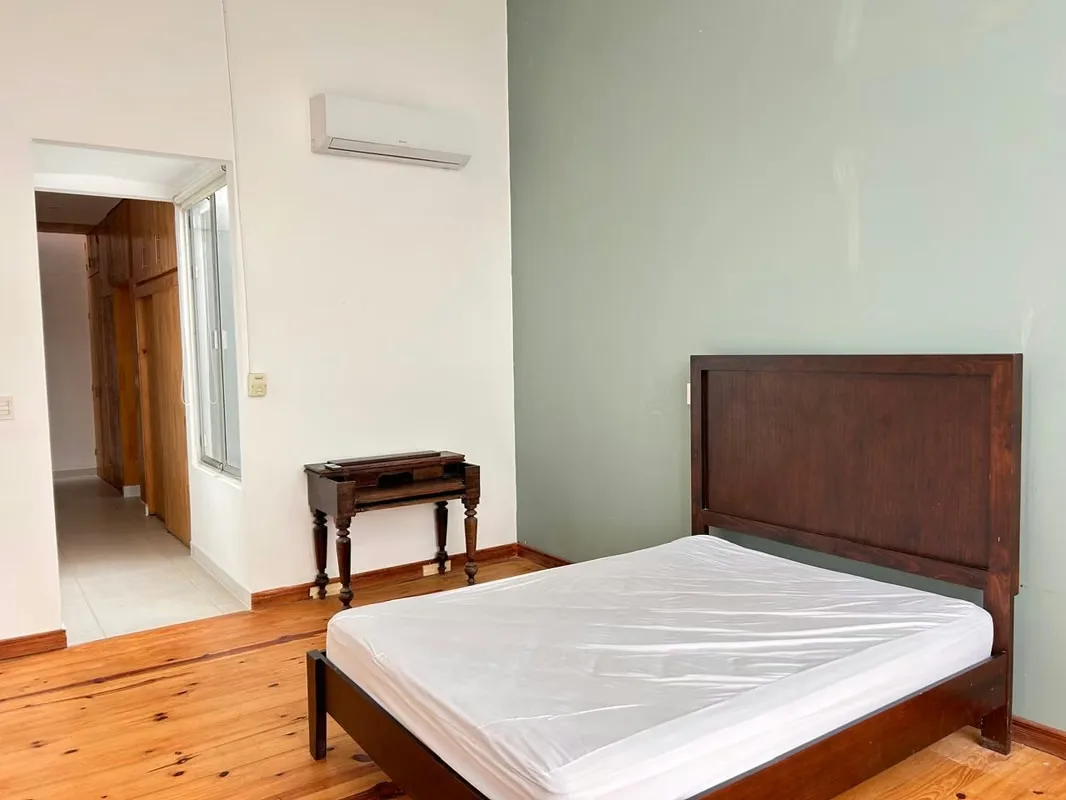 En planta baja tenemos una entrada con área abierta empedrada, sala comedor cocina integrada, amplio jardín que se incorpora al ..., photo 15