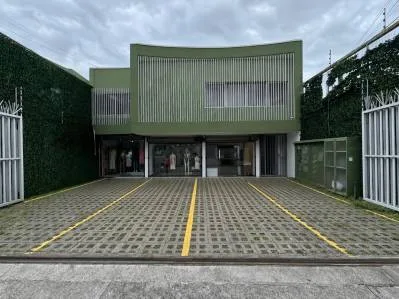 OFICINAS DE 27 M² EN CENTRO COMERCIAL | SAN PEDRO, MONTES DE OCA