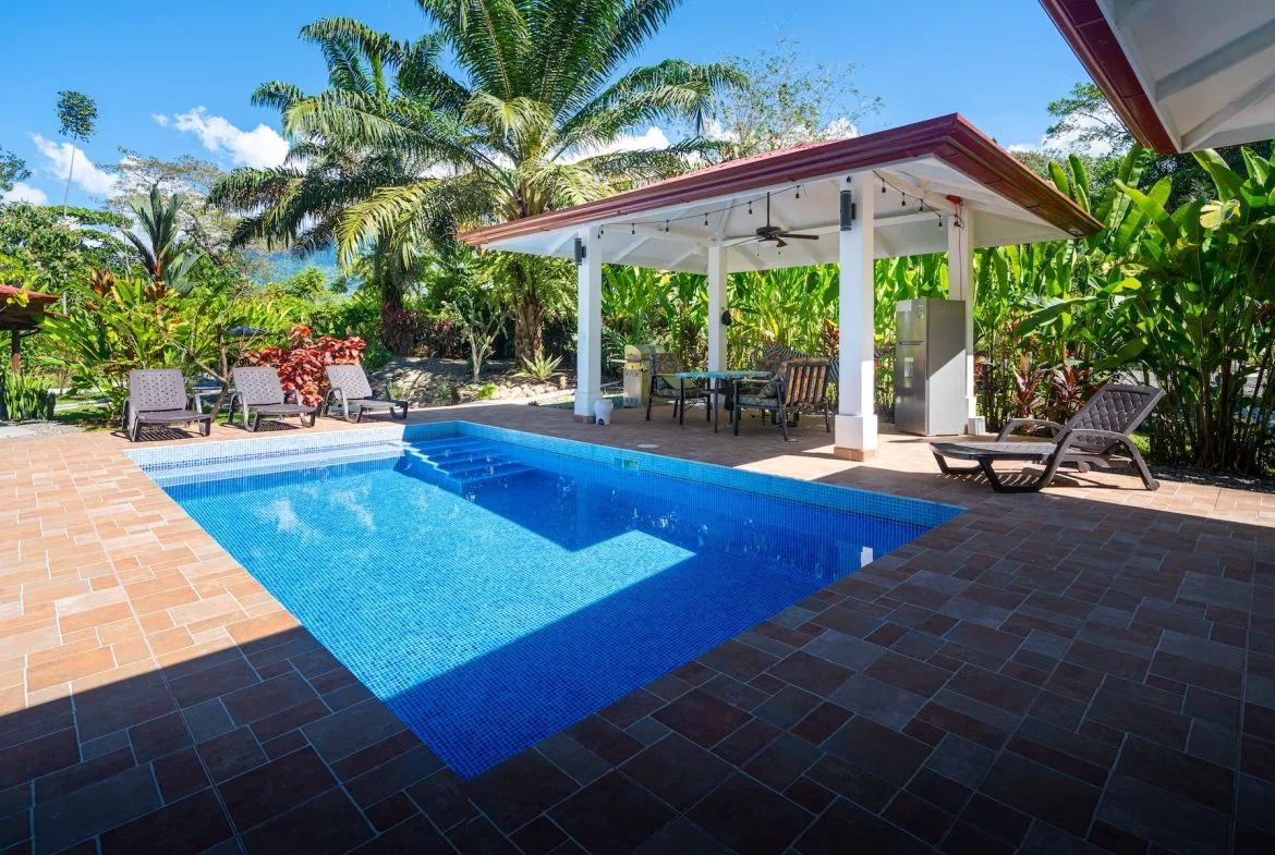 PROPERTY VILLA OCTAGON WITH TWO BEDROOMS AND BEAUTIFUL GARDEN VIEWS, IN OJOCHAL – 0.58 ACRES, photo 6