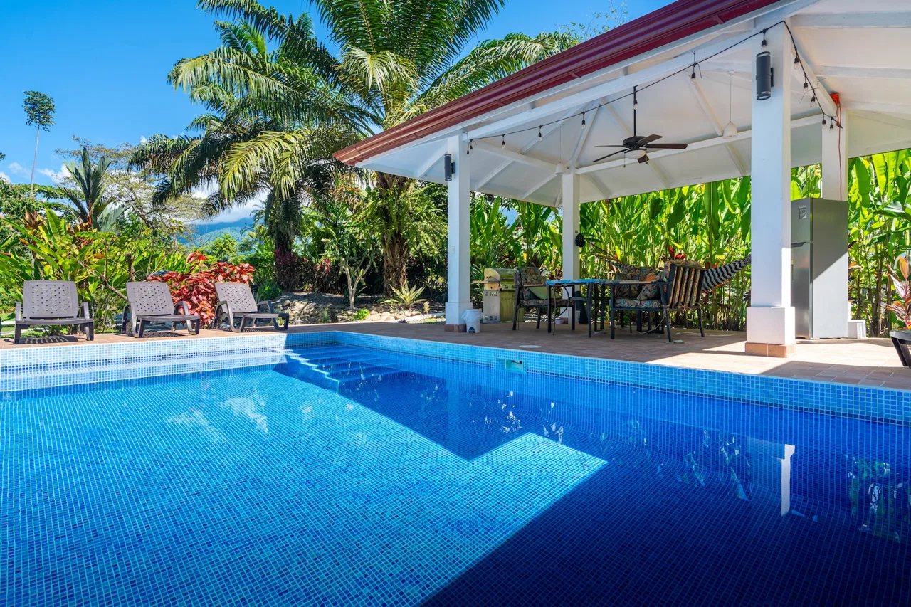 PROPERTY VILLA OCTAGON WITH TWO BEDROOMS AND BEAUTIFUL GARDEN VIEWS, IN OJOCHAL – 0.58 ACRES, photo 9