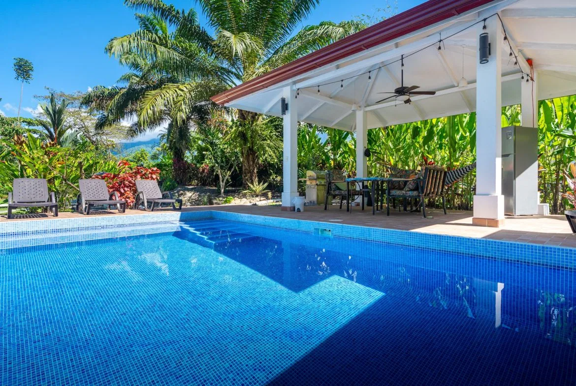 PROPERTY VILLA OCTAGON WITH TWO BEDROOMS AND BEAUTIFUL GARDEN VIEWS, IN OJOCHAL – 0.58 ACRES, photo 10