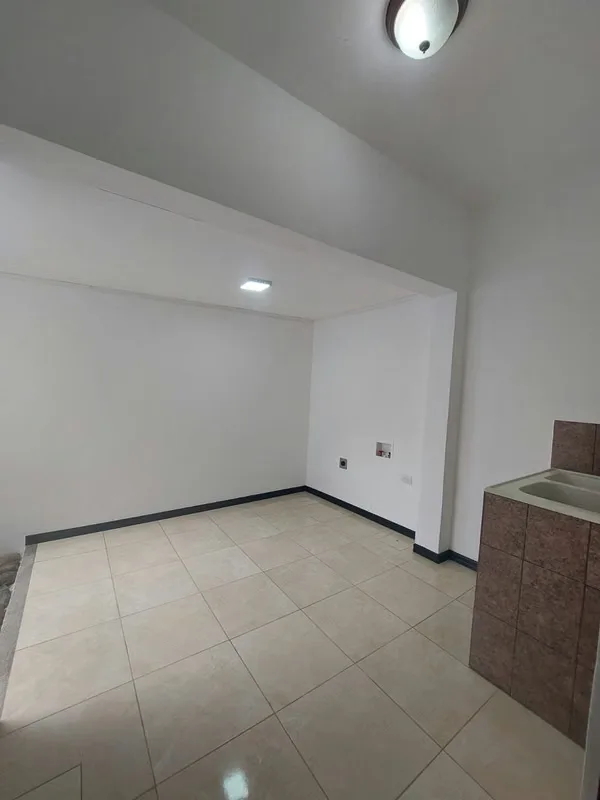 Casa independiente en venta en San Rafael de Escazú: 3 dormitorios, 2.5 baños y 200 m²., photo 3