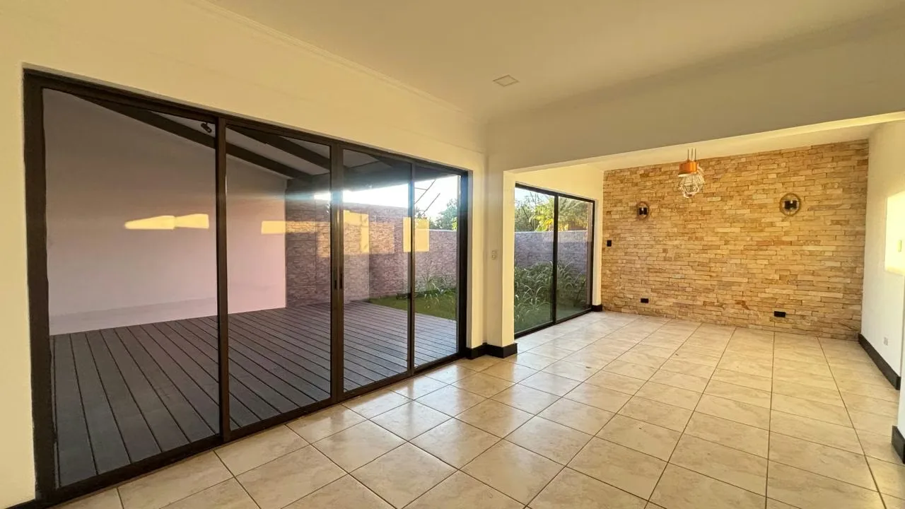 HOME FOR SALE Newly Remodeled, in Gated community KV, photo 4