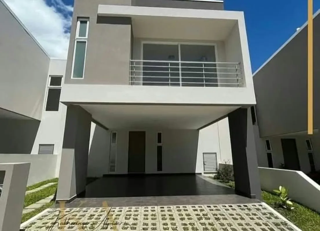 Discover the perfect blend of modern sophistication, comfort, and an exclusive lifestyle in one of the highest-value residential areas in western San José. This impeccable contemporary ...