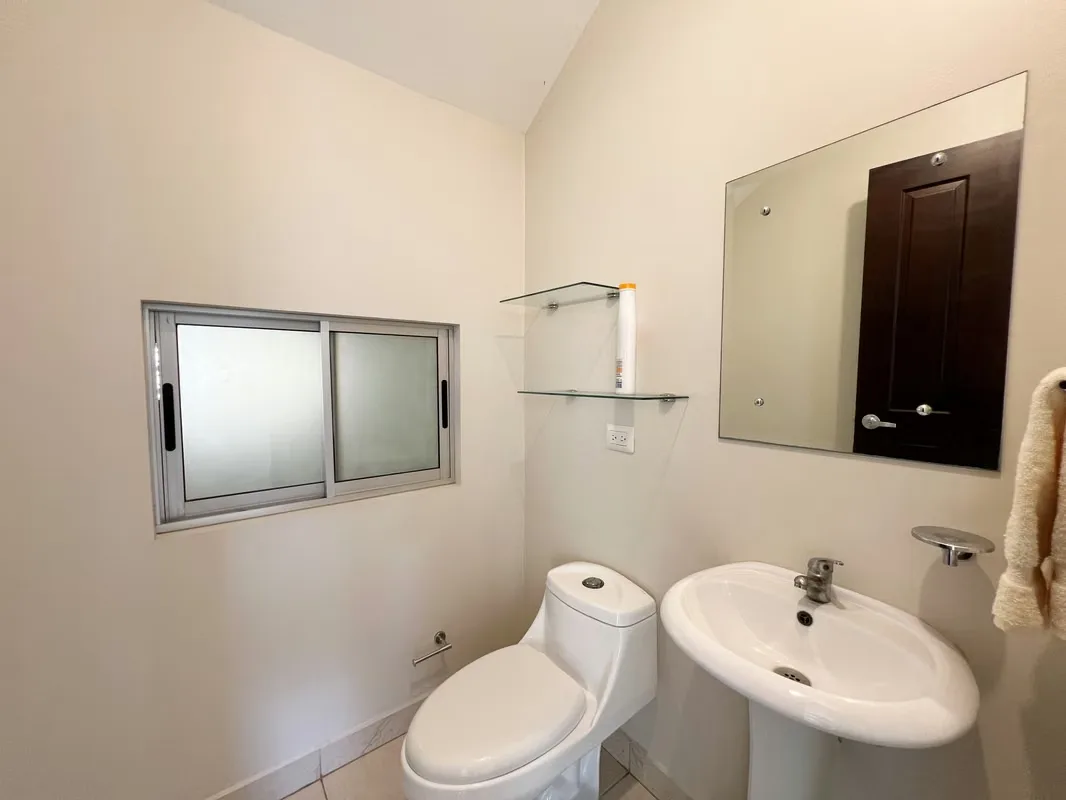 Contemporary Corner Home with Garden for Sale – Sabanilla (MN), photo 12