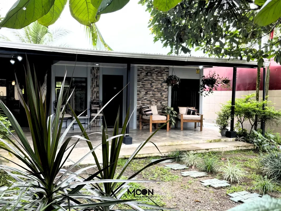 Casa Hidden Garden is located just 700 meters from La Fortuna Central Park, yet the moment you step inside, ..., photo 3