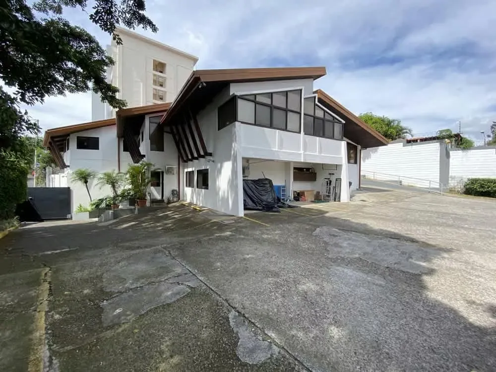 Office building for sale in La Sabana, photo 2