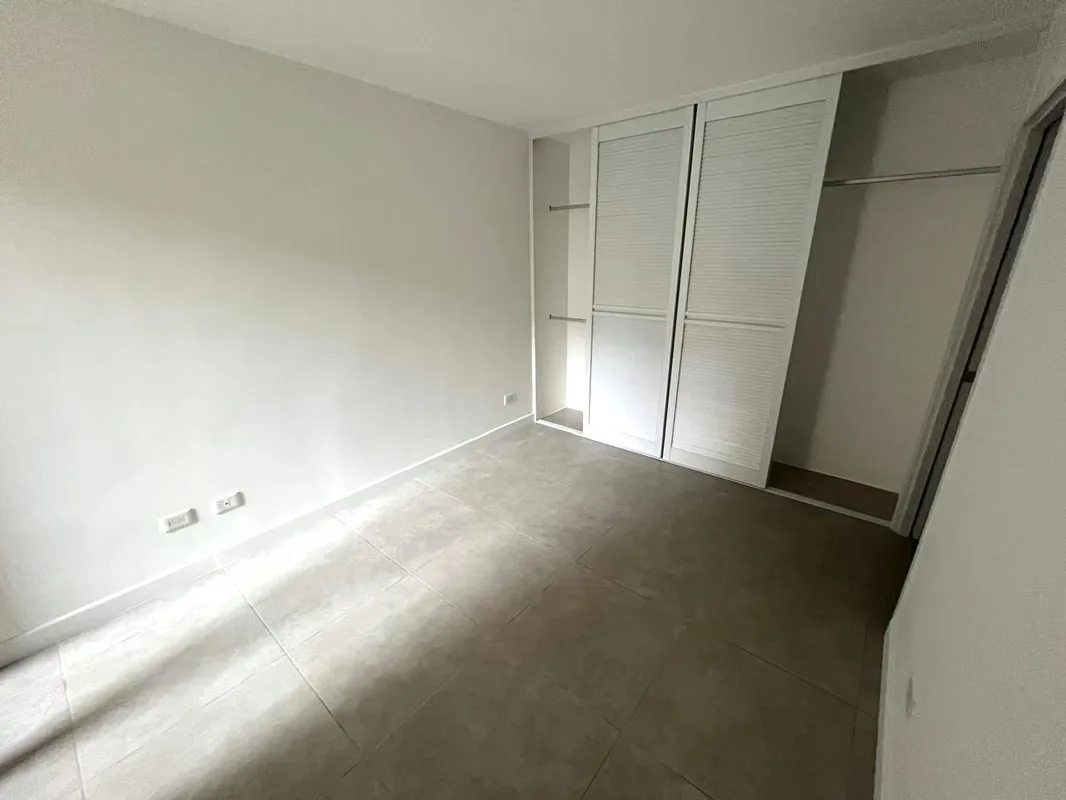 SE ALQUILA lindo apartamento en Condominio Monte Alto en Granadilla, Curridabat., photo 3