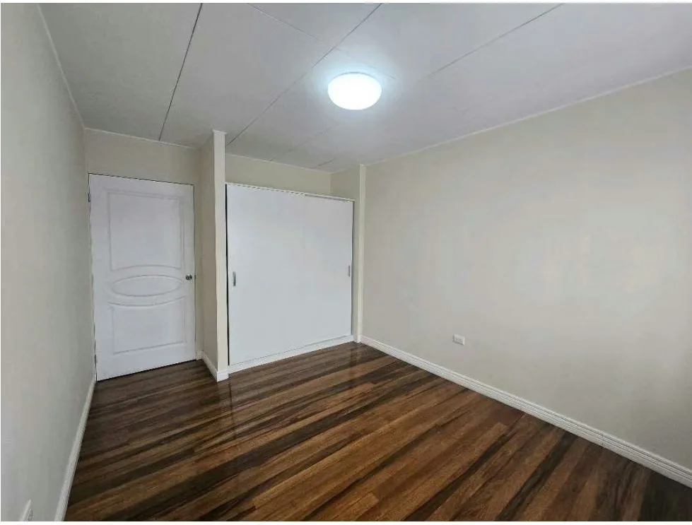 Hermosa casa de dos plantas ubicada en una de las zonas más céntricas y convenientes de Tibás. Remodelada completamente ..., photo 15