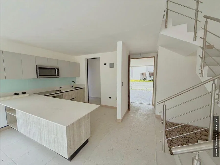 ALQUILER DE CASA EN CONDOMINIO LINDORA VILLAGE