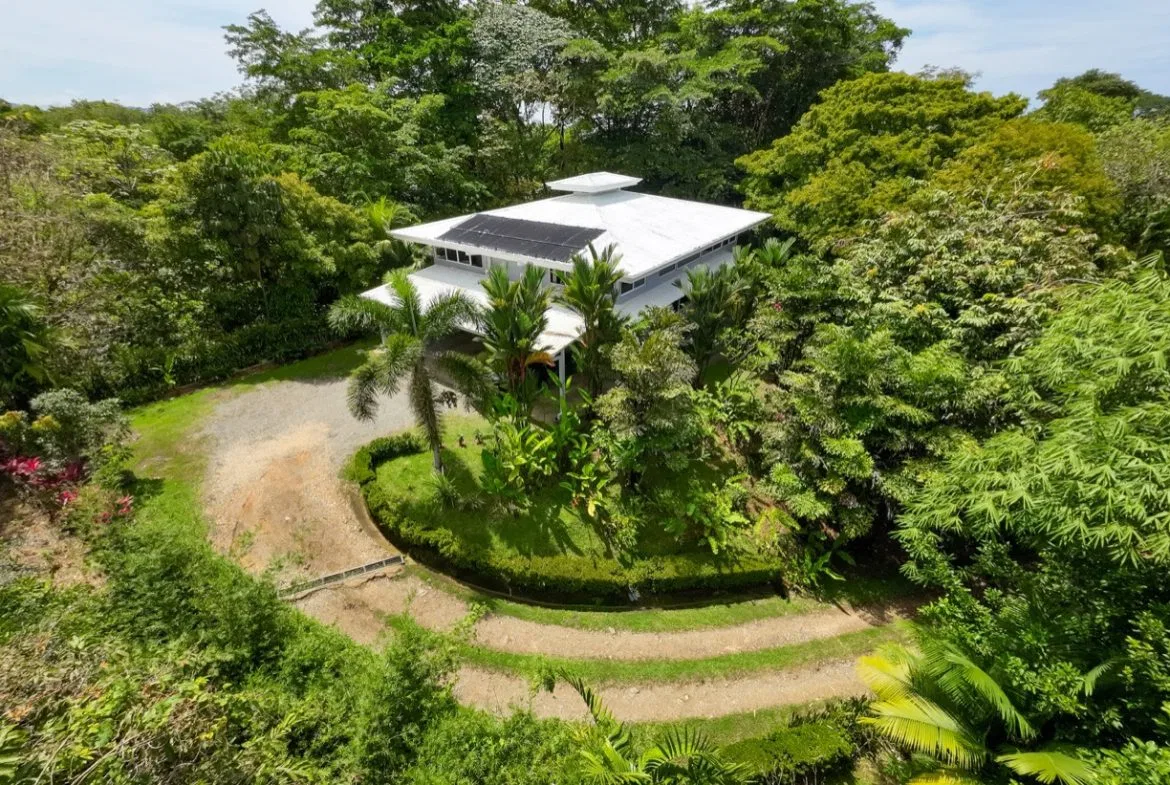 JUNGLE PROPERTY WITH THREE BEDROOMS, IN LOS JARDINES DEL MORETE UVITA – 1.89 ACRES, photo 6