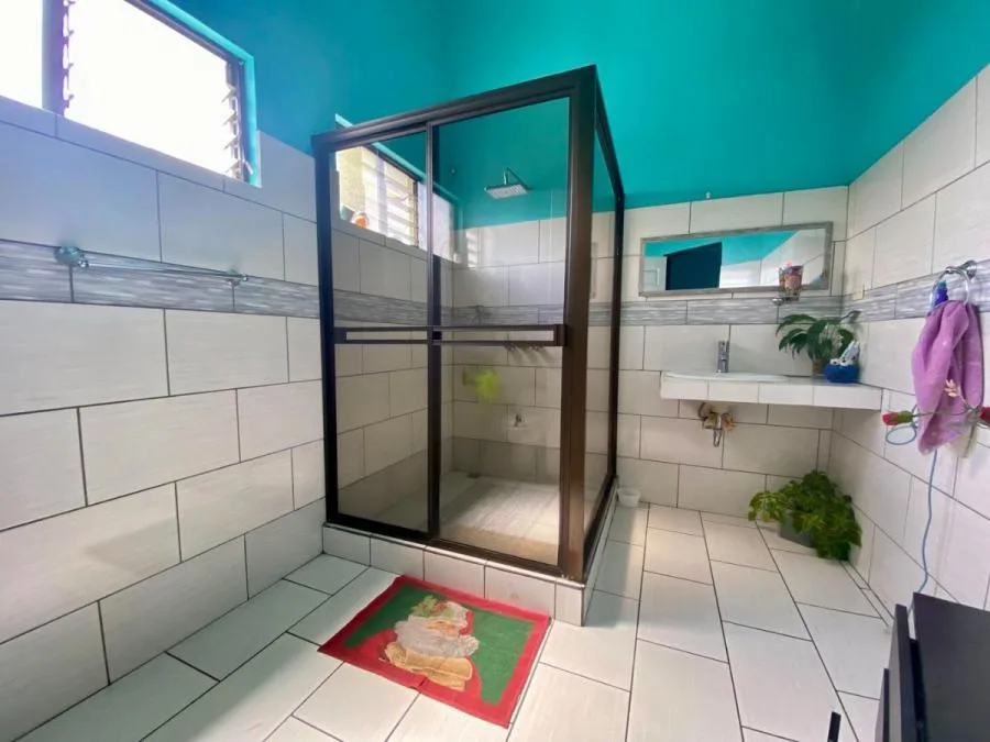 Venta de Casa en Cinco Esquinas, Tîbas. RAH 25-1439 - Venta en Tibás, photo 10