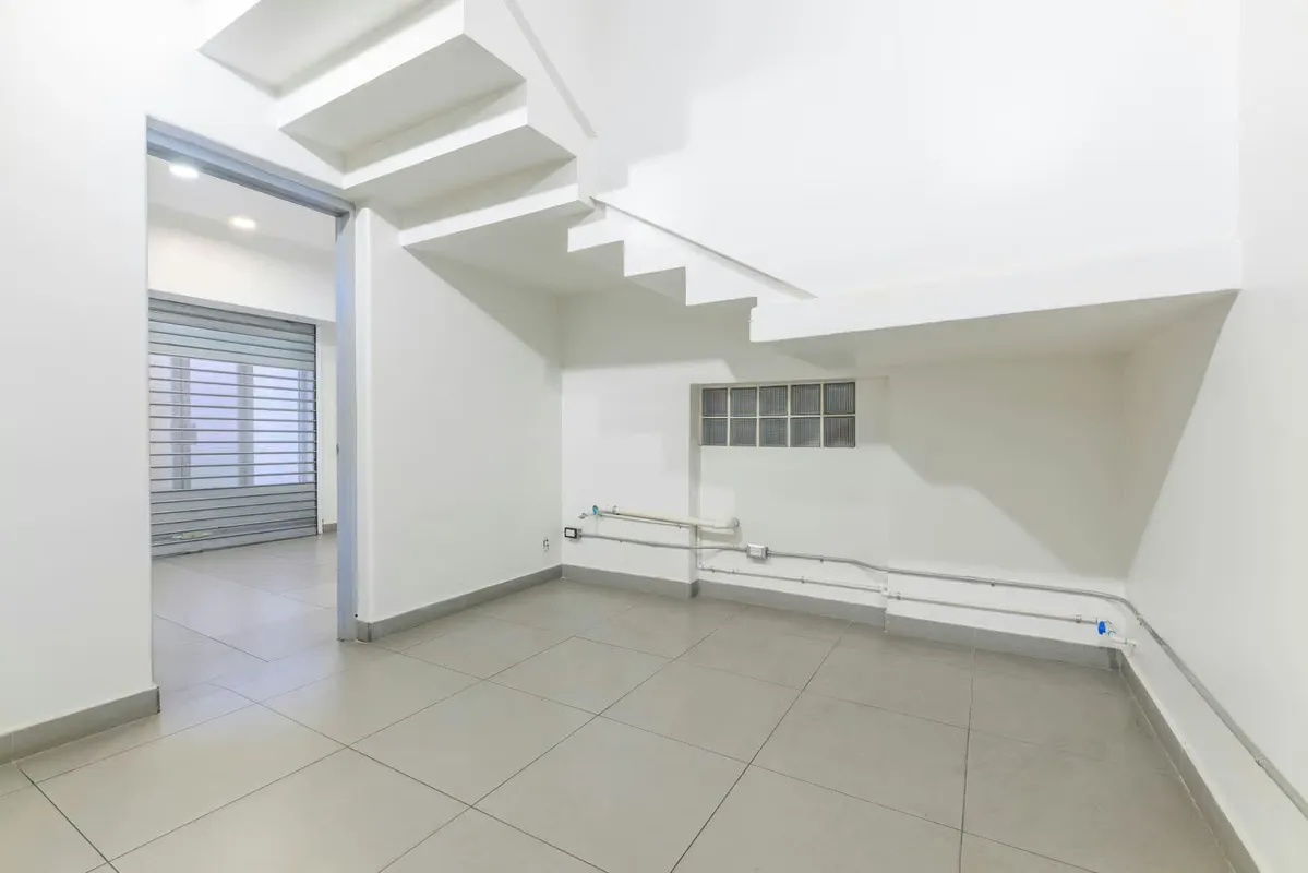 ¿Busca visibilidad y una ubicación estratégica para su negocio? Este local comercial de 100 m² se encuentra en el corazón de Rohrmoser, sobre la calle principal que conecta la ..., photo 7