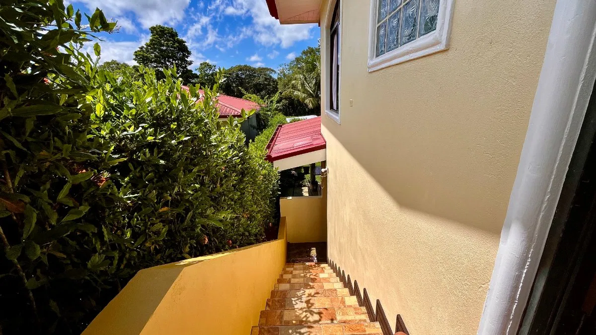 SE VENDE CASA DE ALTA CALIDAD EN LA ESPERANZA DE SAN PEDRO CON AMPLIO TERRENO - Venta en Pérez Zeledón, photo 14