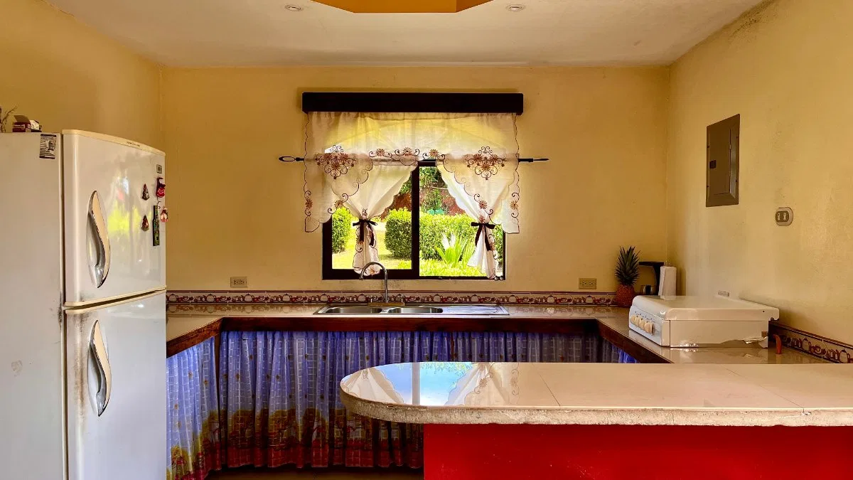 SE VENDE CASA DE ALTA CALIDAD EN LA ESPERANZA DE SAN PEDRO CON AMPLIO TERRENO - Venta en Pérez Zeledón, photo 4