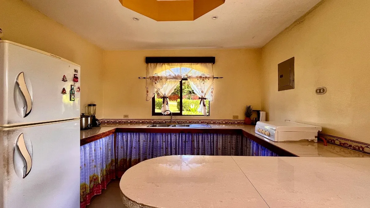 SE VENDE CASA DE ALTA CALIDAD EN LA ESPERANZA DE SAN PEDRO CON AMPLIO TERRENO - Venta en Pérez Zeledón, photo 8