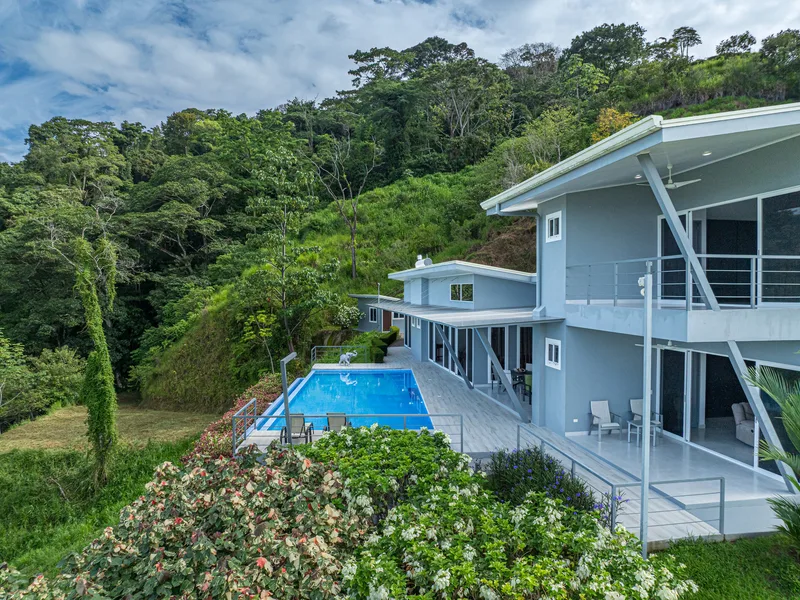5 Bed Single Family Homes For Sale in Uvita, photo 2