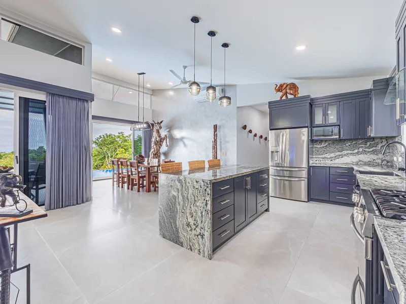 5 Bed Single Family Homes For Sale in Uvita, photo 14