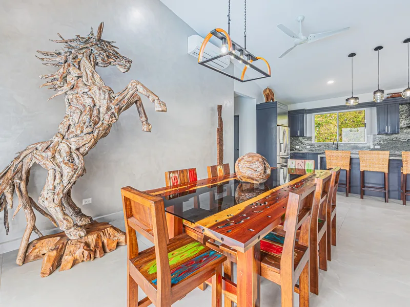 5 Bed Single Family Homes For Sale in Uvita, photo 9