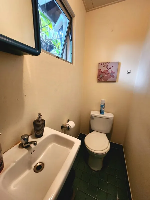 Se alquila oficina de 10m2 la cual se localiza en un primer nivel. Se ubica a unos 200 metros de los Tribunales de Goicoechea. Incluye servicio de recepción, sala de espera, agua, sala ..., photo 14