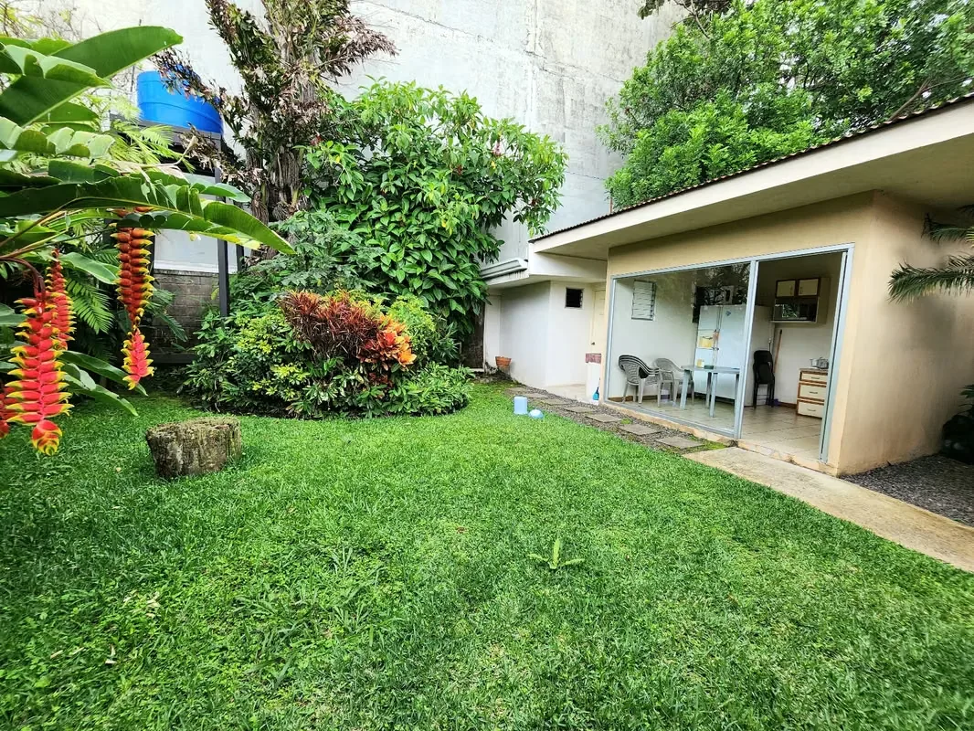 Se alquila oficina de 10m2 la cual se localiza en un primer nivel. Se ubica a unos 200 metros de los Tribunales de Goicoechea. Incluye servicio de recepción, sala de espera, agua, sala ..., photo 8