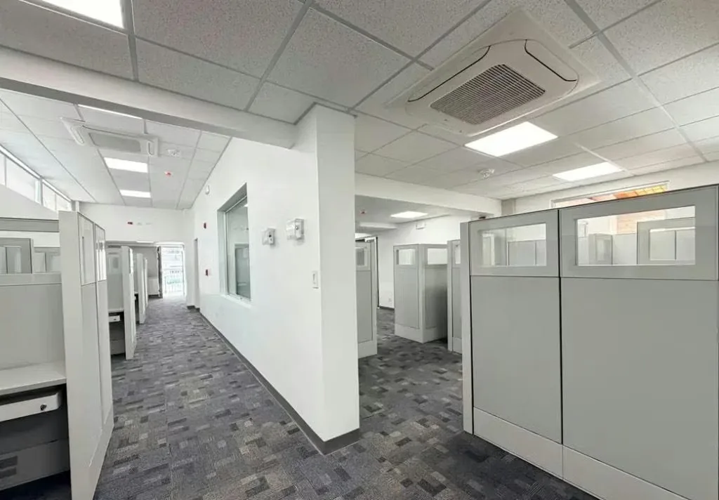 Está ubicada en una zona estratégica, visible y de gran prestigio. Ideal para oficinas corporativas, entidades médicas, ..., photo 4