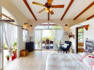 INCREDIBLE Ocean View Home And Guest House, photo 5