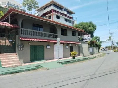 Apartamentos Con Gran Vista al Mar en Venta en Manuel Antonio