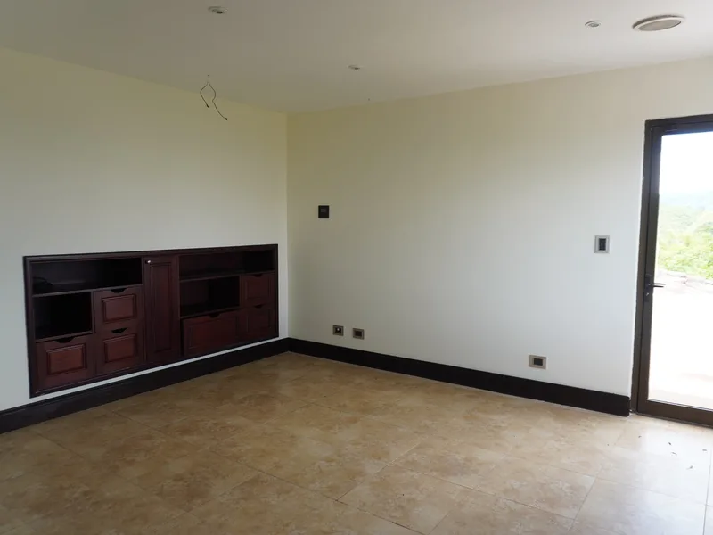 4 Bed Single Family Homes For Sale in Brasil De Mora, photo 13