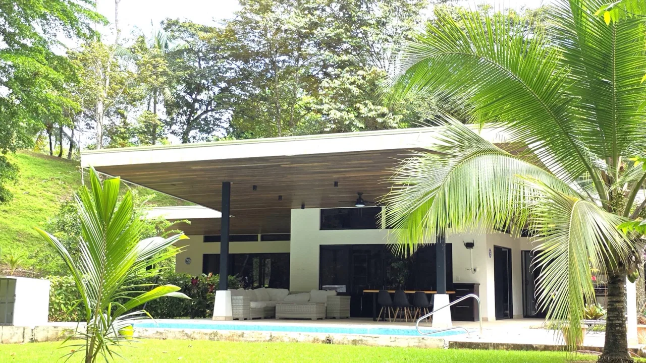 VILLA SHANTI: LUXURY JUNGLE RETREAT IN OJOCHAL, COSTA RICA – 1.17 ACRES, photo 2
