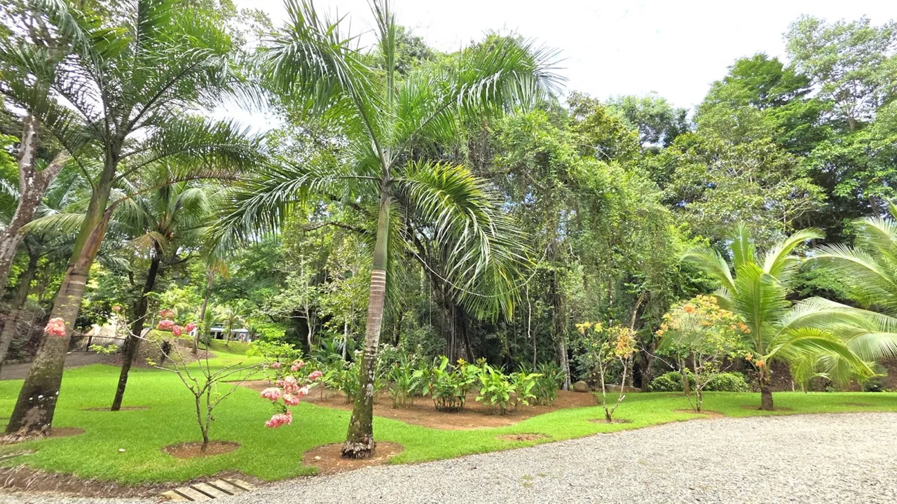 VILLA SHANTI: LUXURY JUNGLE RETREAT IN OJOCHAL, COSTA RICA – 1.17 ACRES, photo 19