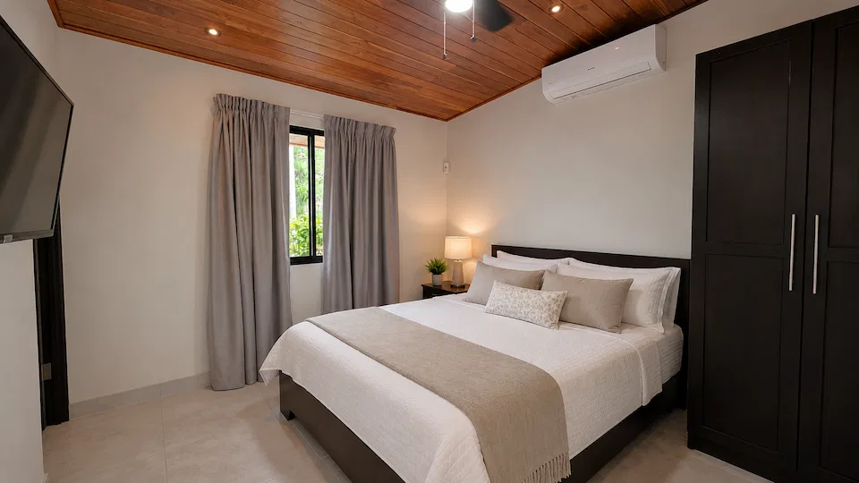 VILLA SHANTI: LUXURY JUNGLE RETREAT IN OJOCHAL, COSTA RICA – 1.17 ACRES, photo 9
