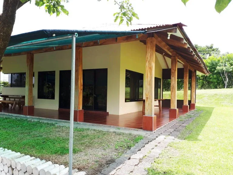 HACIENDA LOMBARDIA : Fully Operating Livestock Business, photo 3