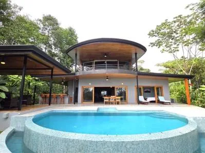 Casa asequible estilo resort con vista al mar, photo 10