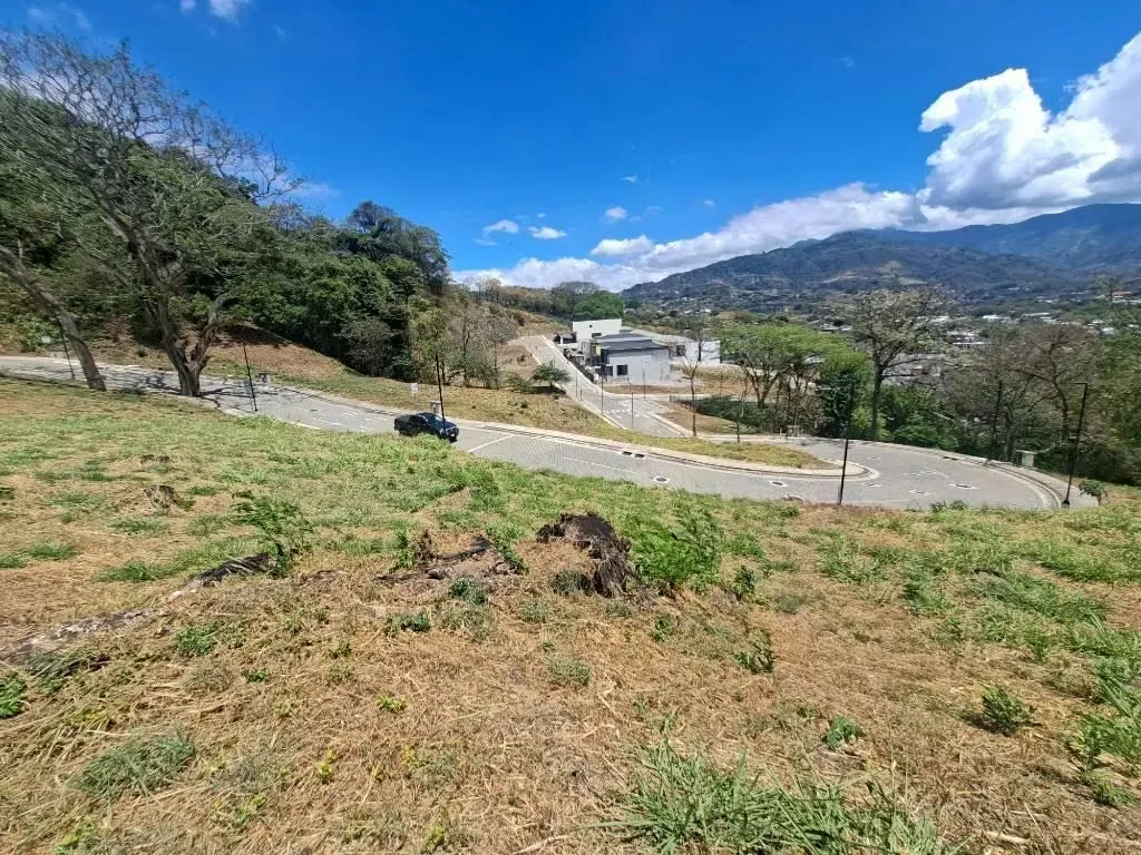 LOTE EN VENTA CONDOMINIO EXCLUSIVO. SANTA ANA. 628 m2., photo 7