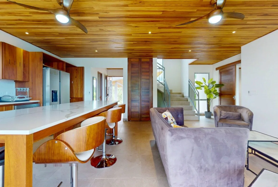 PROPERTY THREE BEDROOM HOME WITH OCEAN AND VALLEY VIEWS, IN CHONTALES – 0.29 ACRES, photo 12