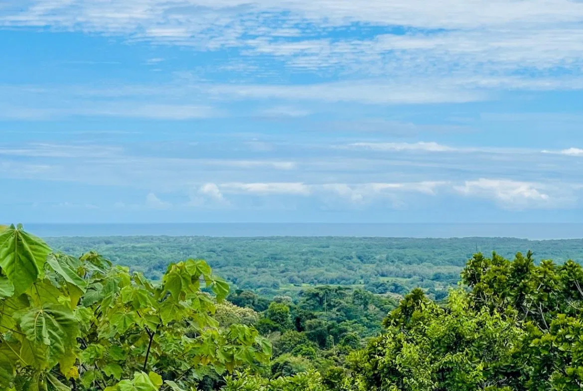 PROPERTY THREE BEDROOM HOME WITH OCEAN AND VALLEY VIEWS, IN CHONTALES – 0.29 ACRES, photo 8